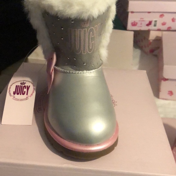 Juicy Girls Boots - Picture 3 of 4